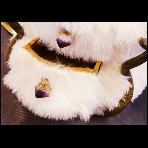 Commode PC - Amethyst and Lamb, luxe - Pacific Compagnie.