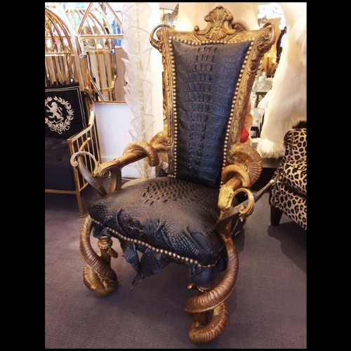 Fauteuil PC - Croco Black Horns - Pacific Compagnie.