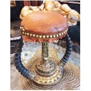 Tabouret PC - Ostrich & Topi Horns - Corne topi - Pacific Compagnie.