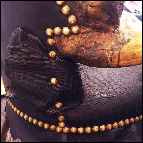 Armchair with black crocodile skin real horns in bronze finish PC-Crocodile Black Sharp