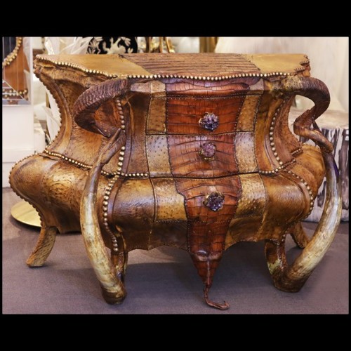 Chest of drawers with real crocodile skin real horns and amethyst stones PC-Crocodile and Amethyst