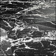 Coffee table with structure in black resin marble 24-Sena Cuadra Coffee Table