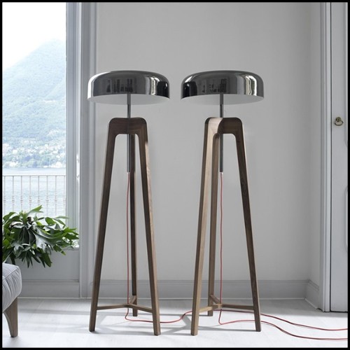 Floor lamp with feet in solid walnut and with black tin-plated shade 163-Linea