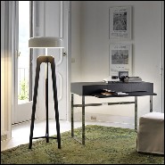 Floor lamp with feet in solid walnut and with black tin-plated shade 163-Linea