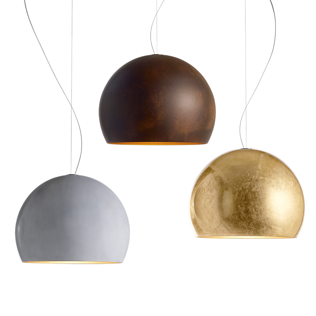 Suspension avec abat-jour en aluminium recouvert de feuille d'or 107-Dome Gold Leaf