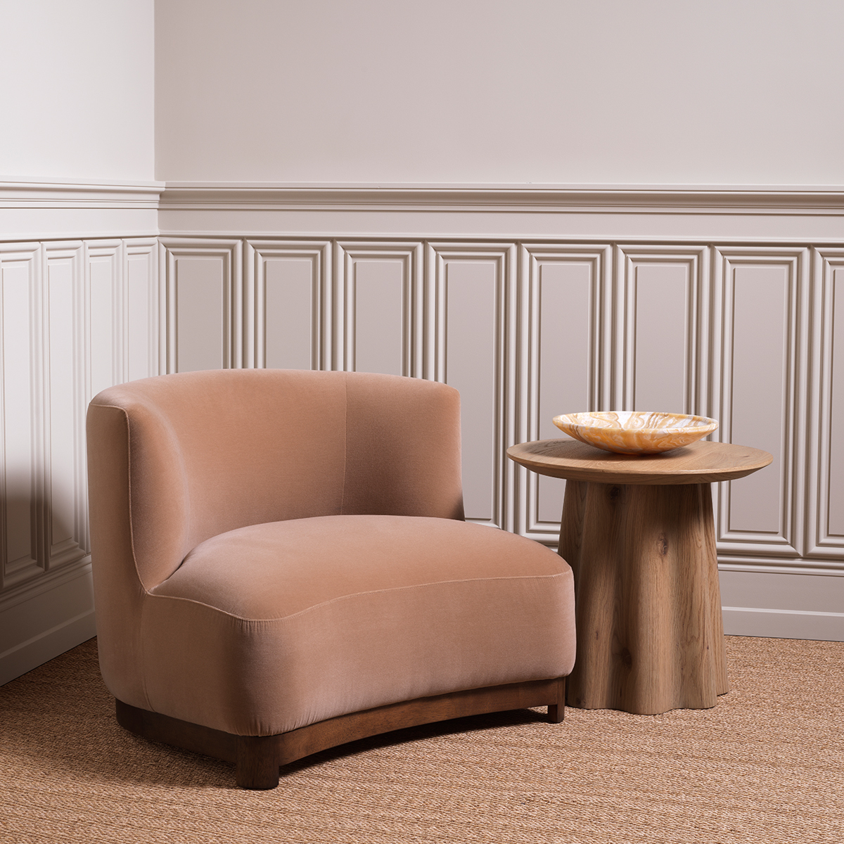 Side Table Papyrus disponible chez Pacific Compagnie