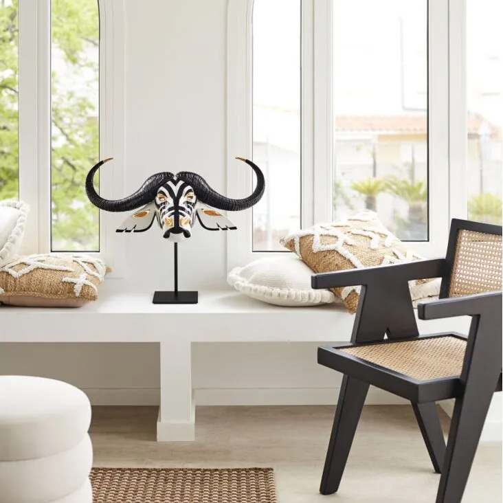 Sculpture 226 - Buffalo Head, résine - Pacific Compagnie.