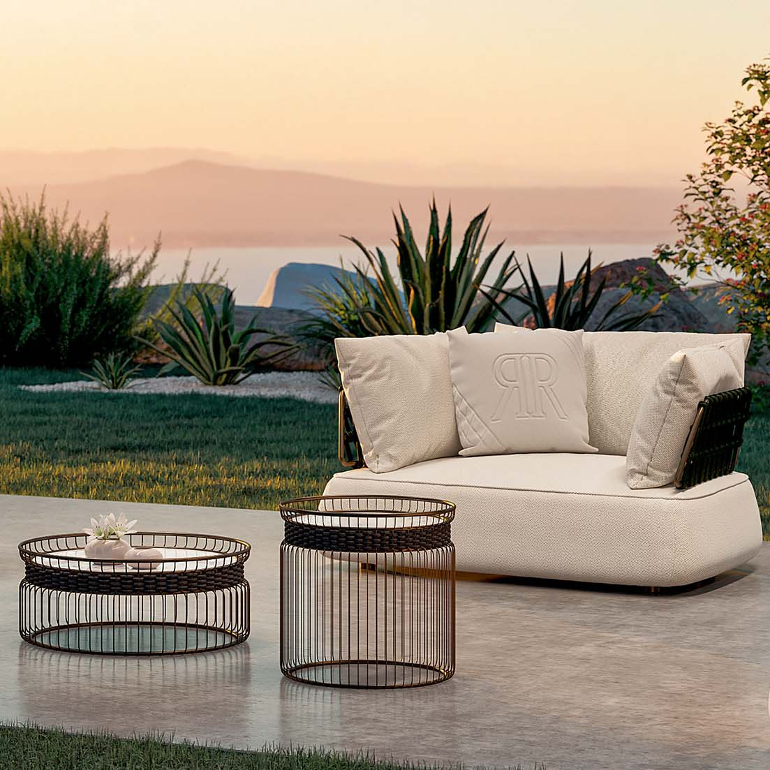Fauteuils 150 - Melody - Siège extérieur de luxe en métal finition dorée avec corde grise - Pacific Compagnie.