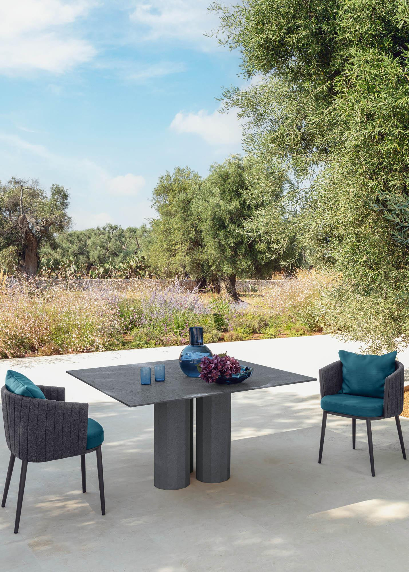 Table à manger 214 - Salinas Square - Espace optimisé - Pacific Compagnie.