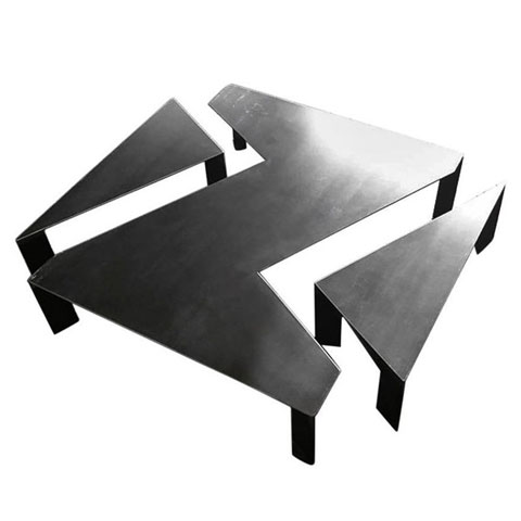 table-basse-integralement-fabriquee-en-acier-brut-set-de-3-pieces-avec-vernis-incolore-sombre-147-z(or).jpg